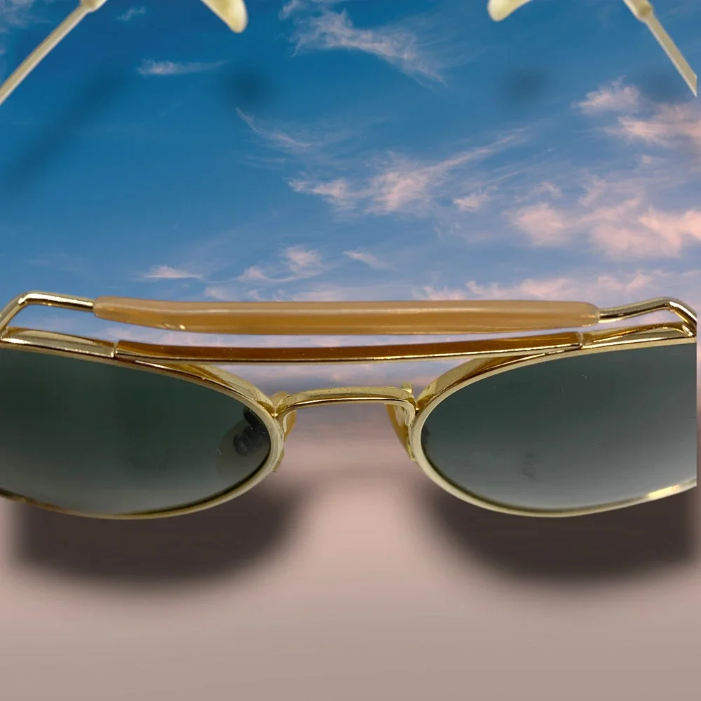 US Fighter Squadron Aviator Sunglasses Gold Frame Green Lens + Printed Case
